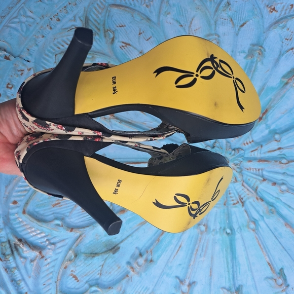 😃Poetic Licence Floral Women's Heels - Picture 5 of 8